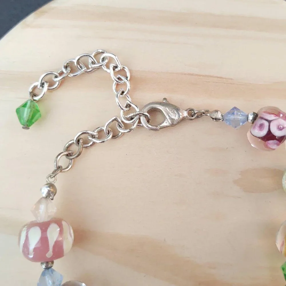 Arty glass and crystal bead bracelet - Picture 10 of 14
